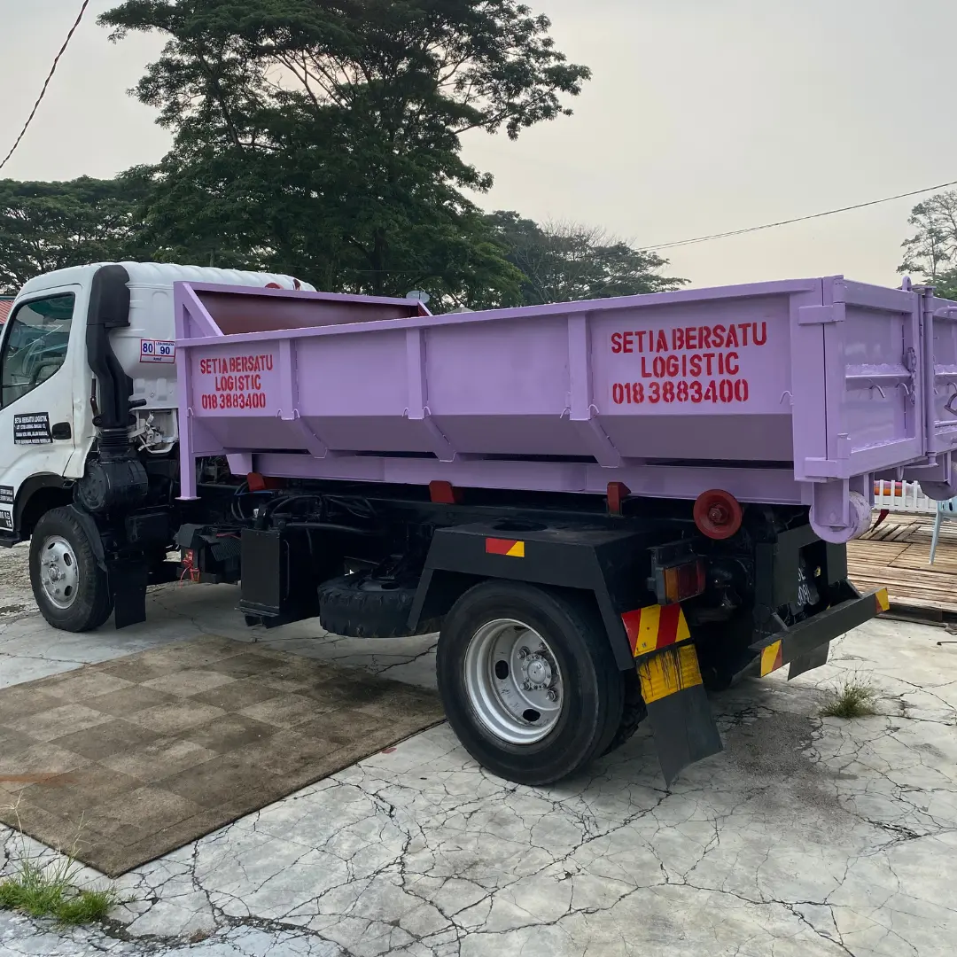 servis tong roro Bandar Enstek untuk buang sisa renovation dan barang pindah rumah